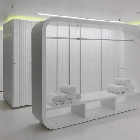 Апартаменты Nice In With 3 Bedrooms, Wifi And Swimming Pool Нови-Винодолски